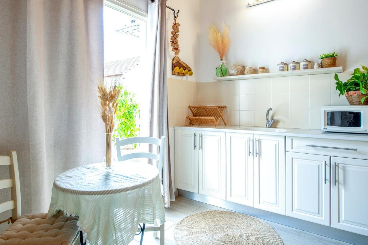 רז אירוח ברמה Villa Qaşrīn Eksteriør bilde